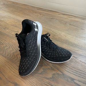 Under Armour Mens Flow Velociti Wind 2 Synthetic Textile Trainers